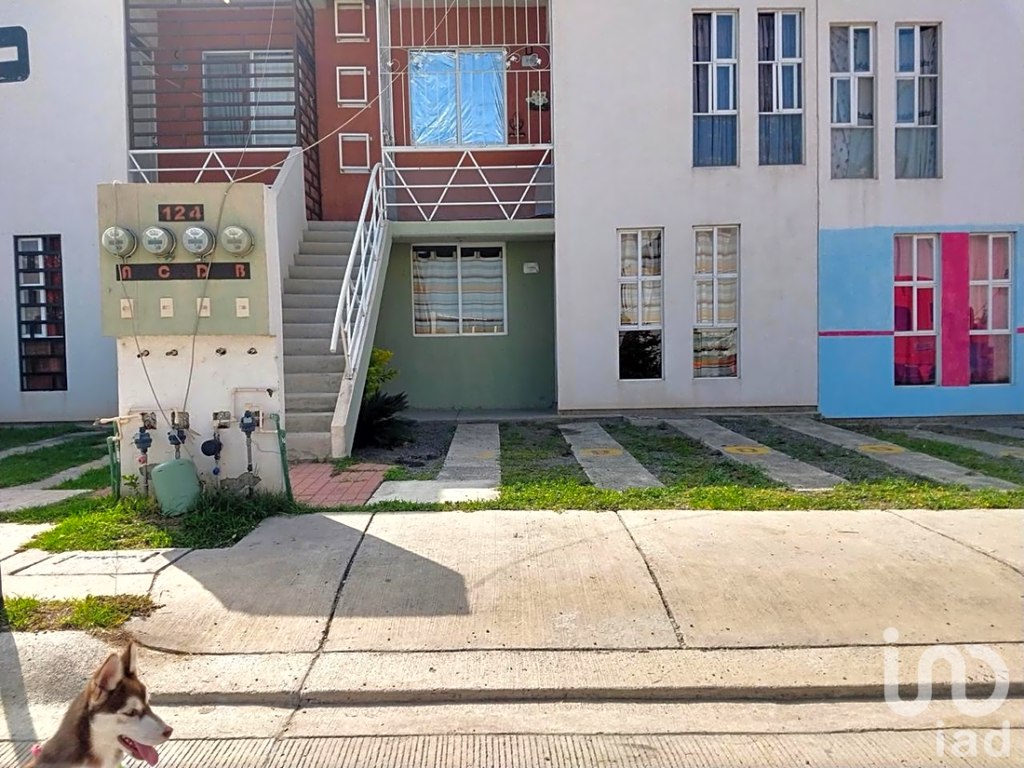 CASA EN VENTA EN FRACC RIBERA DE BARCELO LEON GTO