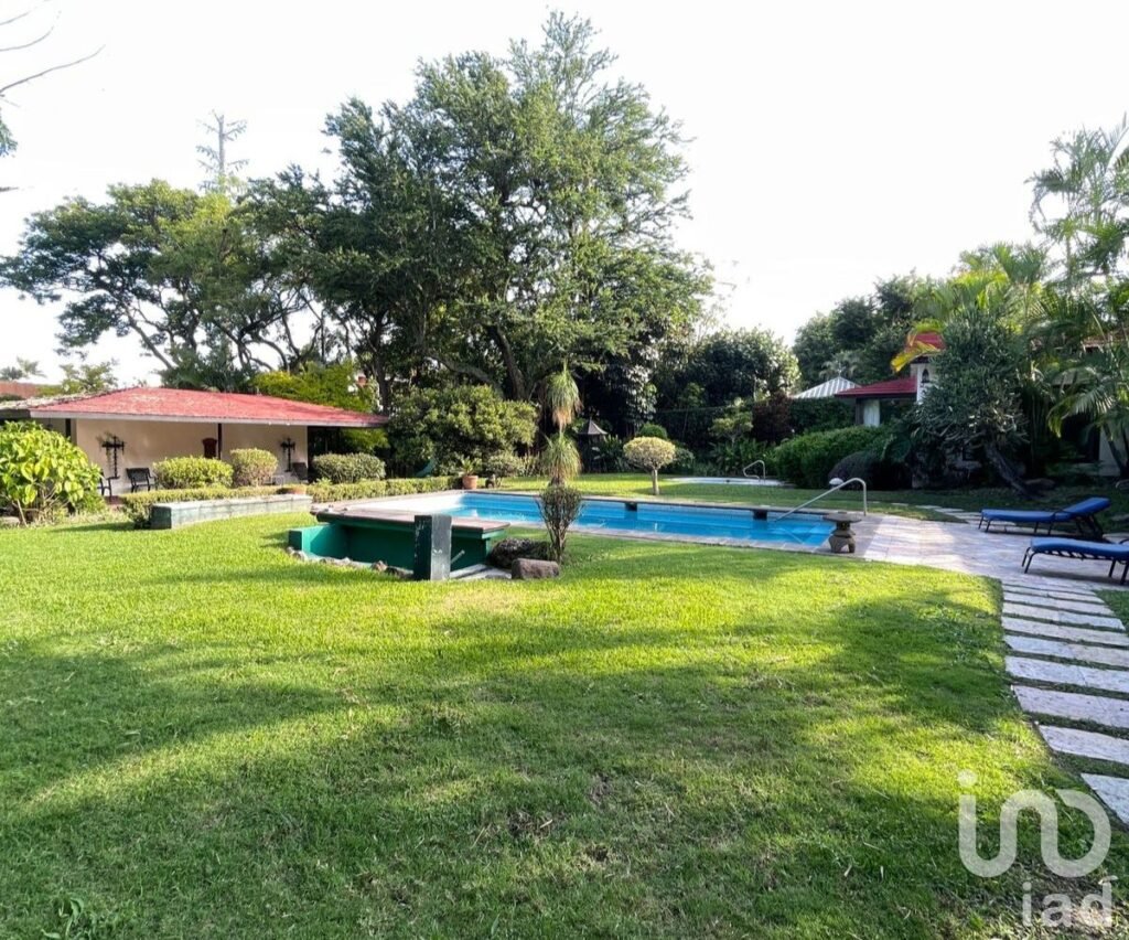 EN VENTA RESIDENCIA DE UN NIVEL EN PALMIRA.