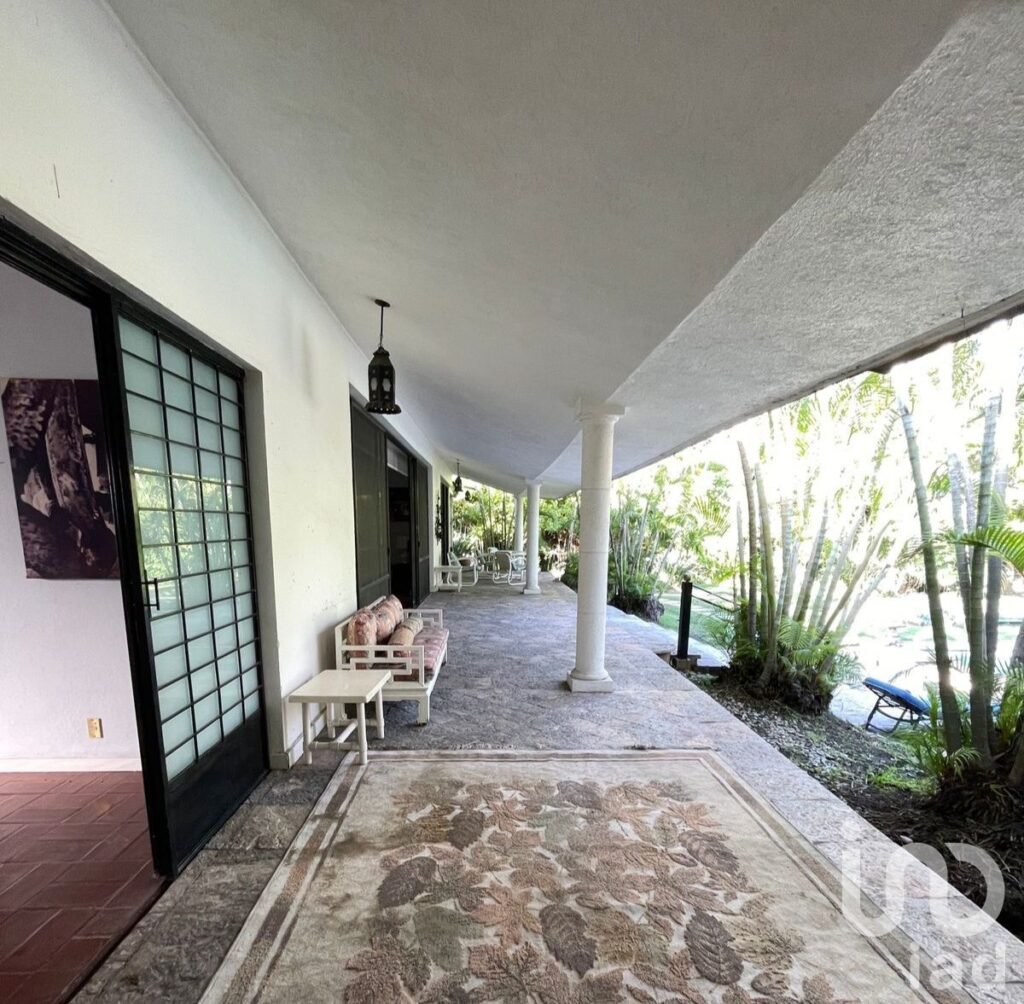 EN VENTA RESIDENCIA DE UN NIVEL EN PALMIRA.