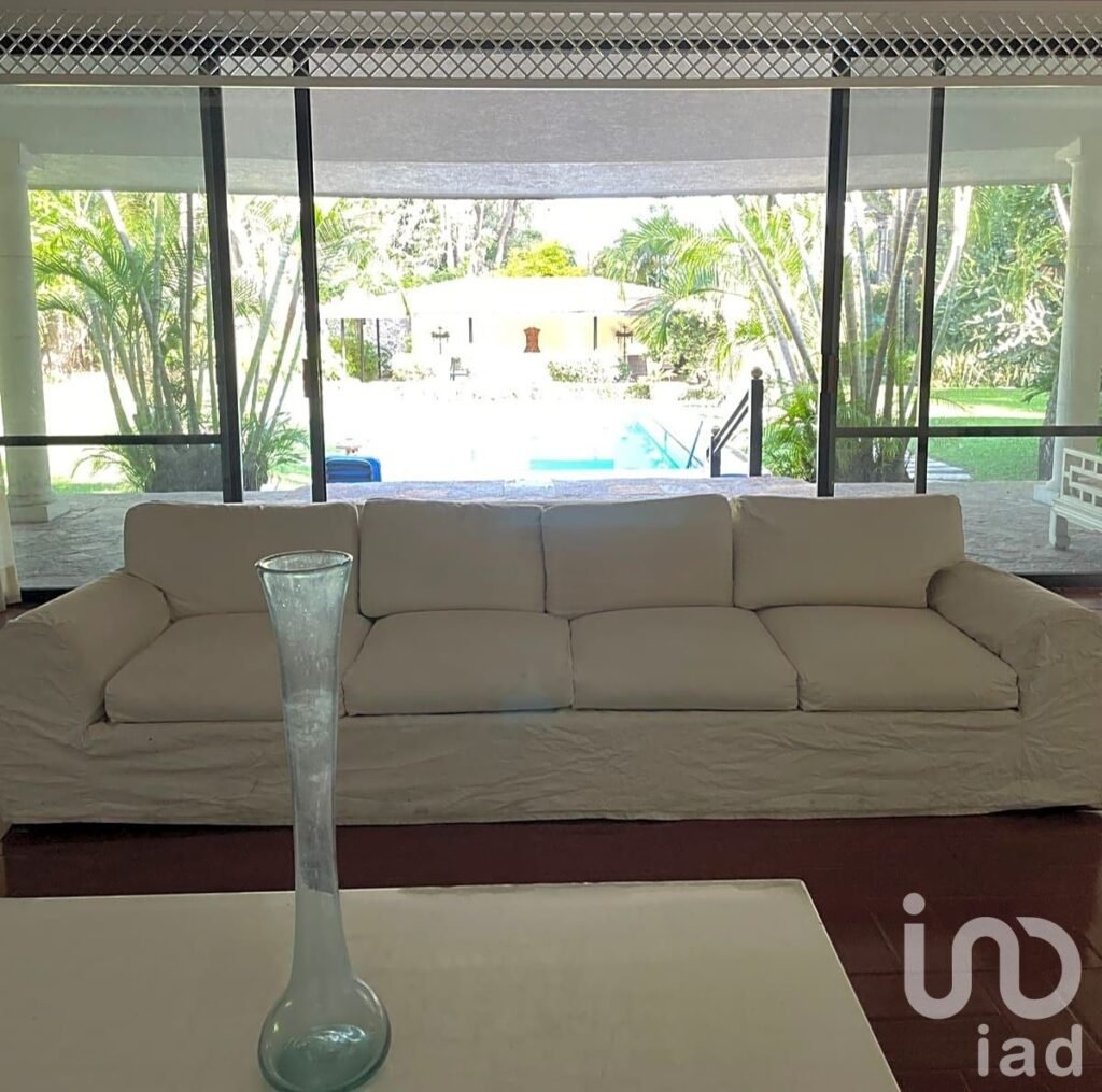 EN VENTA RESIDENCIA DE UN NIVEL EN PALMIRA.