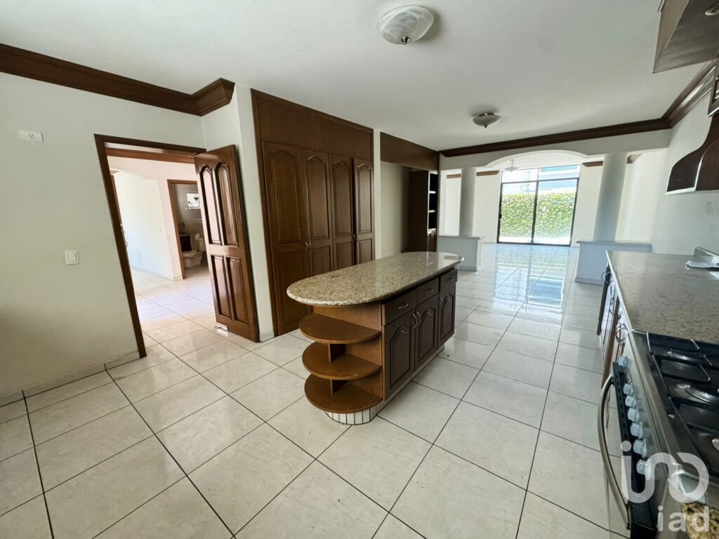 Casa en venta en Valle Real, Zapopan, Jalisco