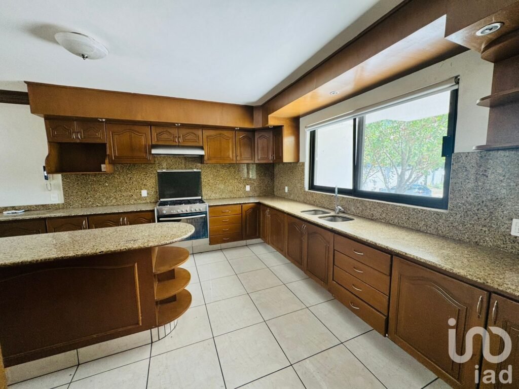 Casa en venta en Valle Real, Zapopan, Jalisco