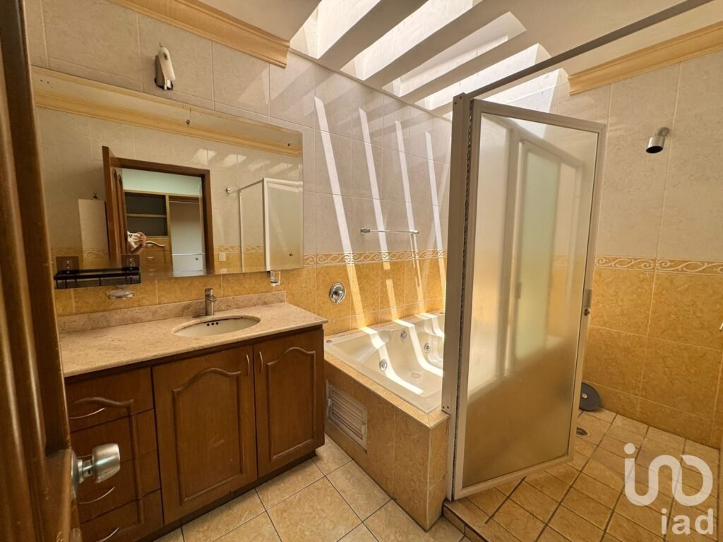 Casa en venta en Valle Real, Zapopan, Jalisco