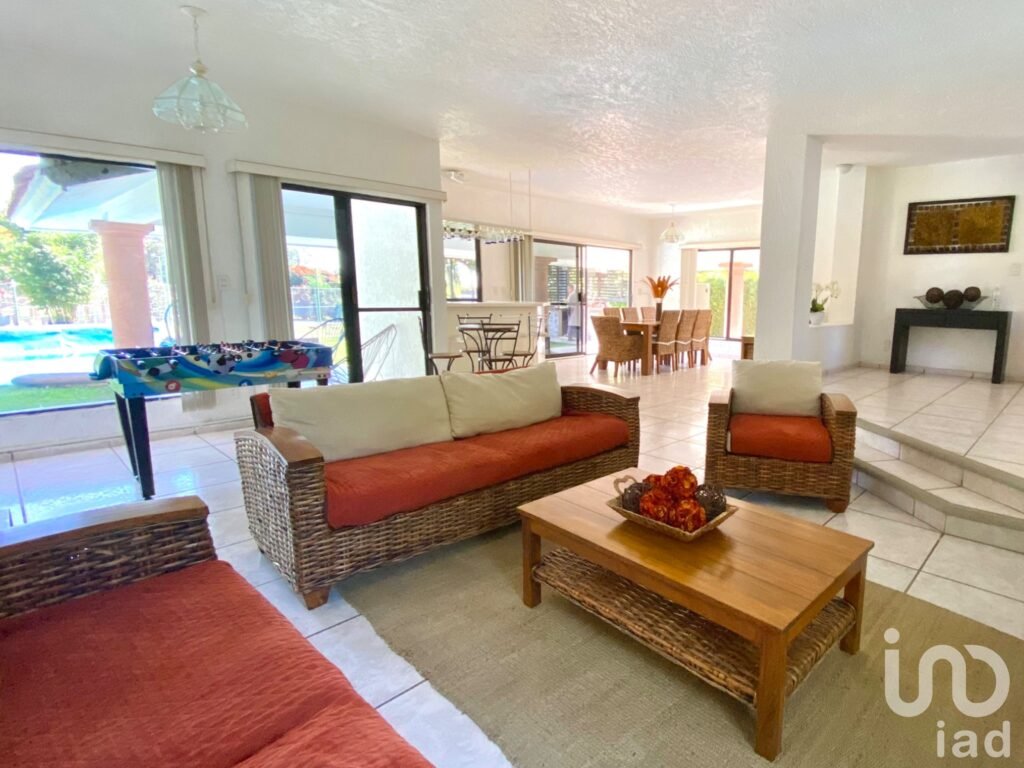 Casa en Venta en fraccionamiento Lomas de Cocoyoc, Morelos.