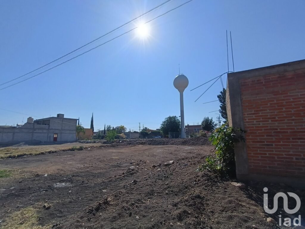 TERRENO EN VENTA FRACCIONAMIENTO HACIENDA QUINTANARES PEDRO ESCOBEDO