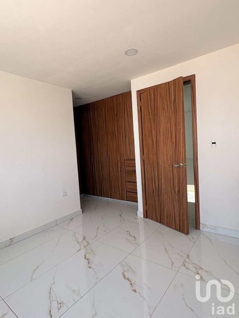 CASA EN VENTA EN LA ANTIGUA CEMENTERA