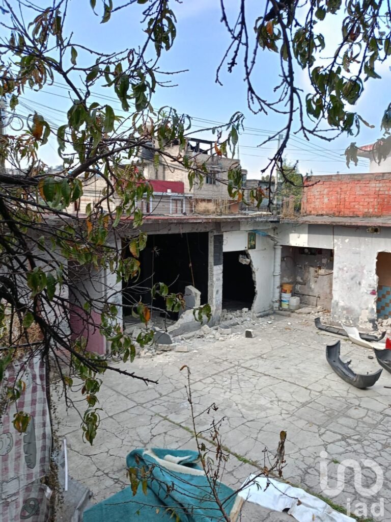 Terreno comercial en Venta en San José Río Hondo, Naucalpan, México