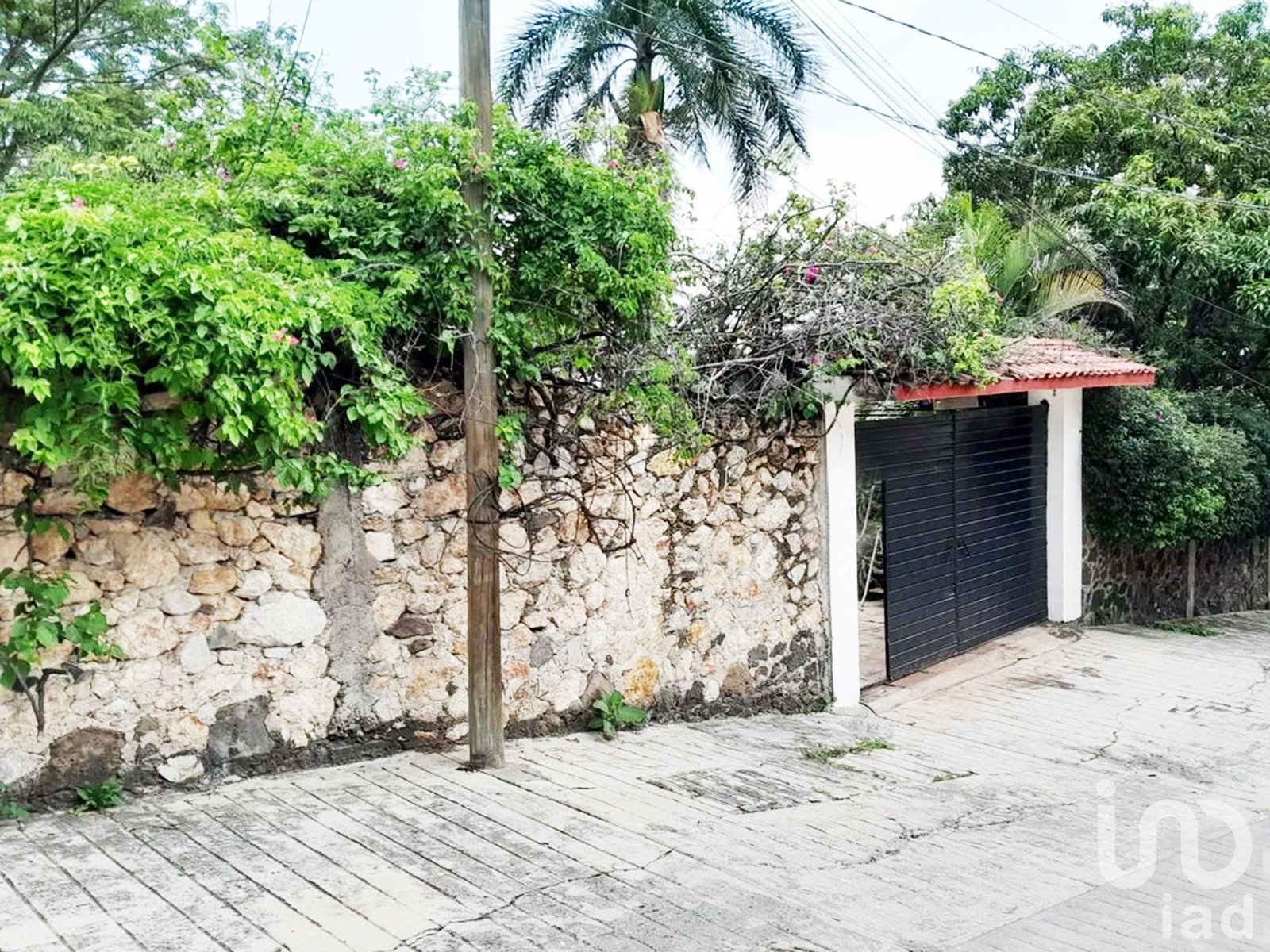 Venta de casa estilo Toscana en Tezoyuca, Morelos.