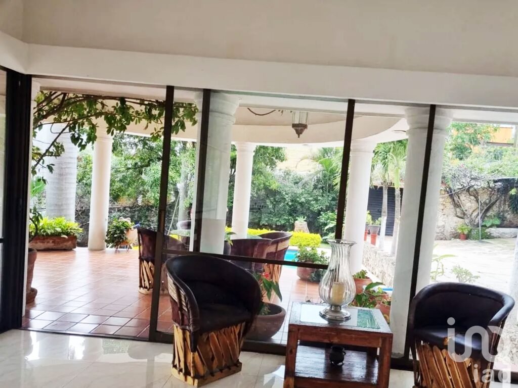 Venta de casa estilo Toscana en Tezoyuca, Morelos.