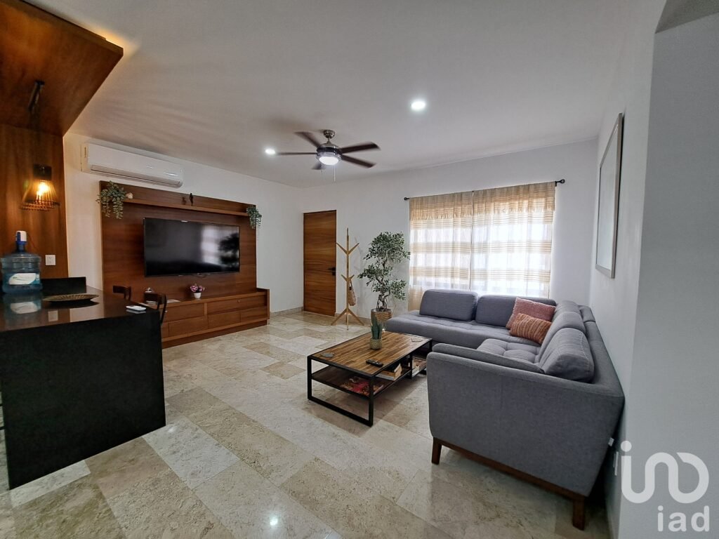 DEPARTAMENTO EN RENTA - 2DA LÍNEA DE PLAYA /PUERTO MORELOS