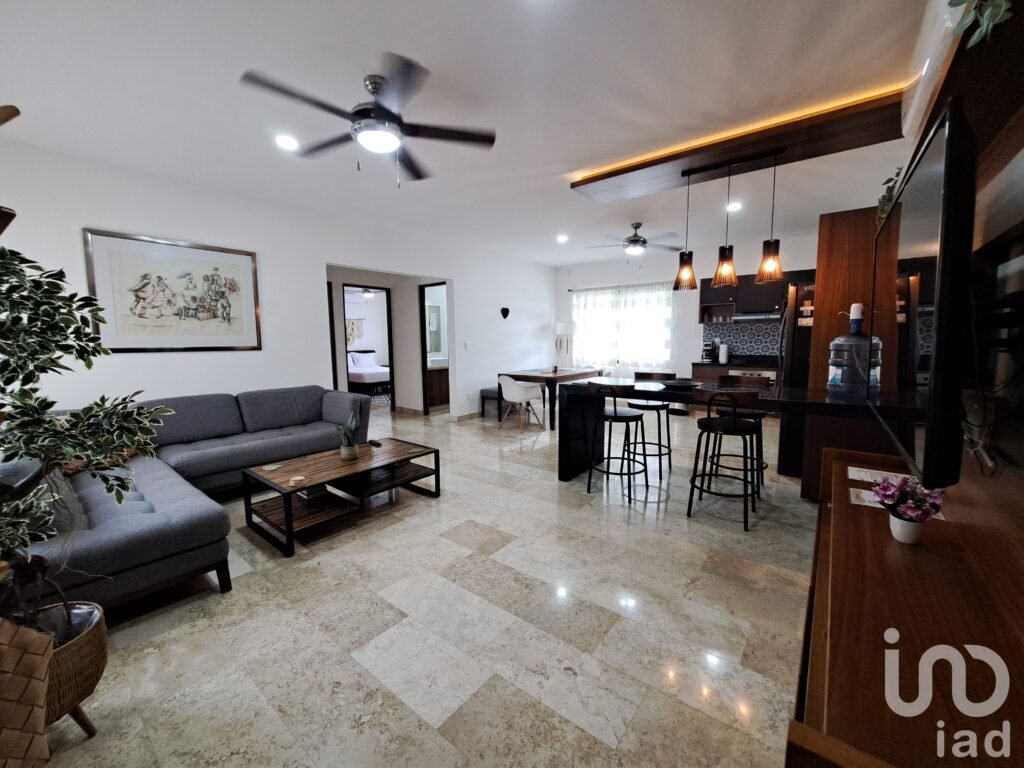 DEPARTAMENTO EN RENTA - 2DA LÍNEA DE PLAYA /PUERTO MORELOS