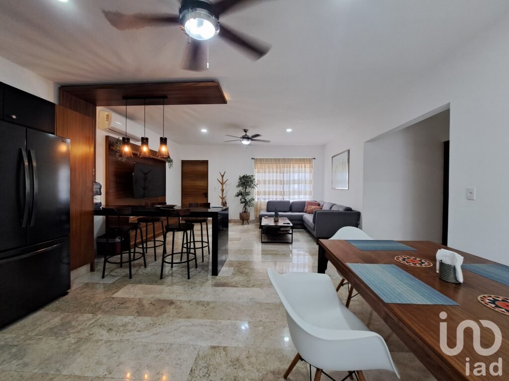 DEPARTAMENTO EN RENTA - 2DA LÍNEA DE PLAYA /PUERTO MORELOS