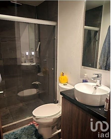 HERMOSO DEPATARTAMENTO SEMI AMUEBLADO EN RENTA