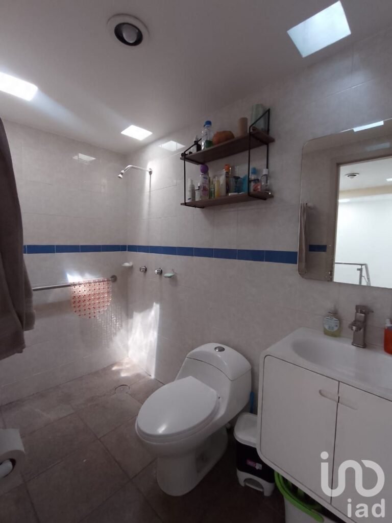 Casa en venta ubicada en lztapalapa, Sector Popular