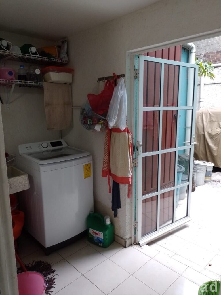 Casa en venta ubicada en lztapalapa, Sector Popular