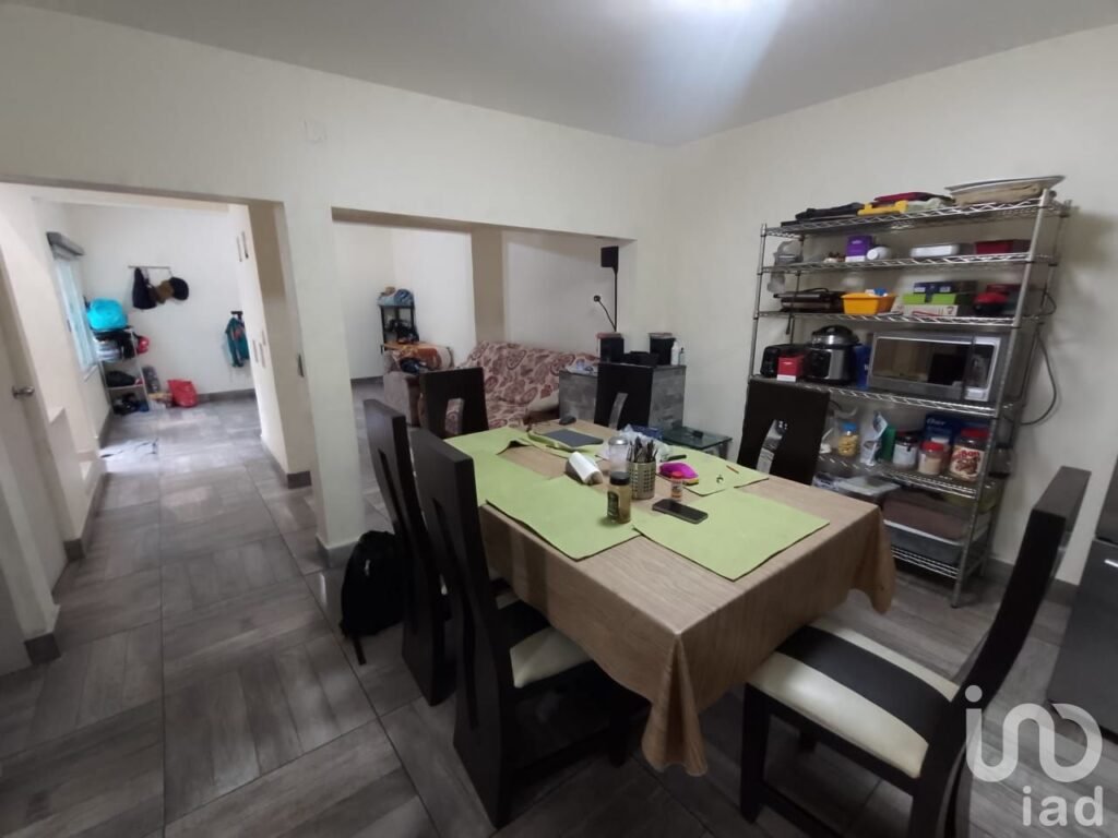 Casa en venta ubicada en lztapalapa, Sector Popular