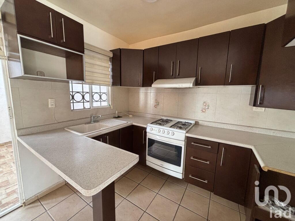 CASA EN RENTA ARROYO EL MOLINO