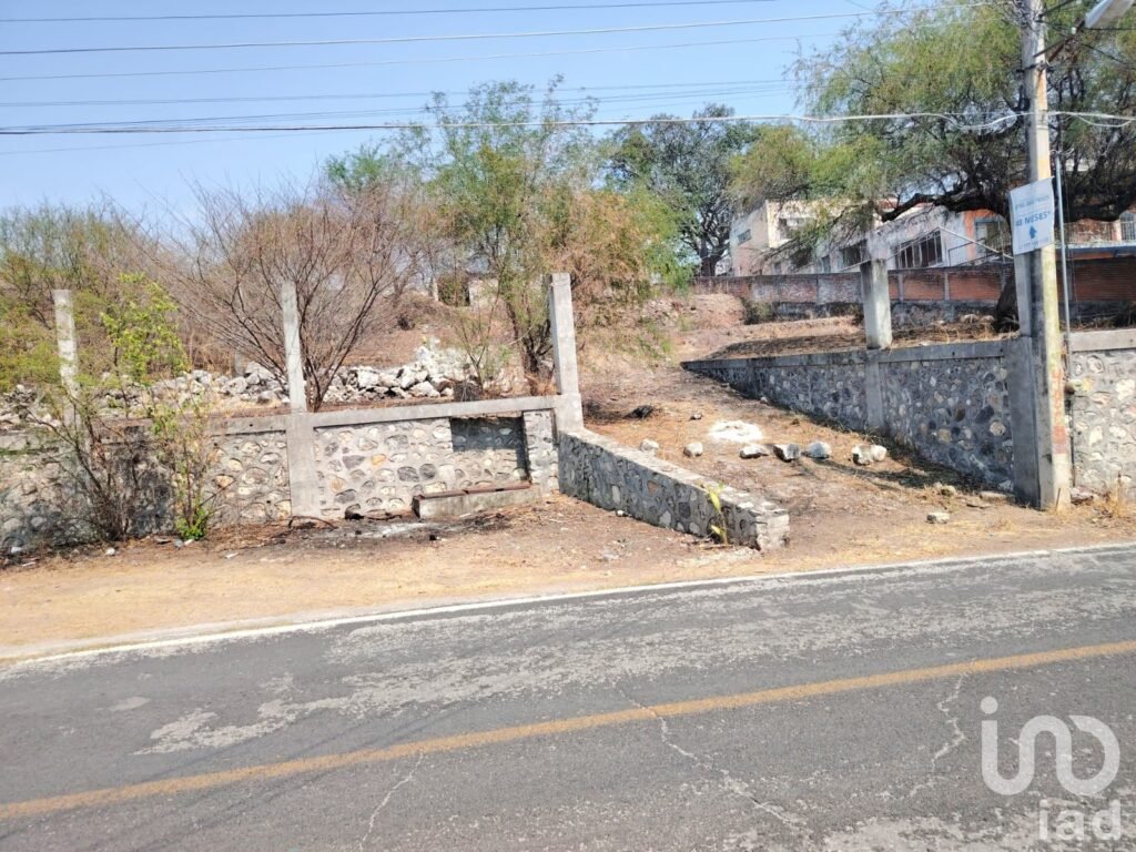 Terreno comercial en Venta Tequesquitengo Morelos