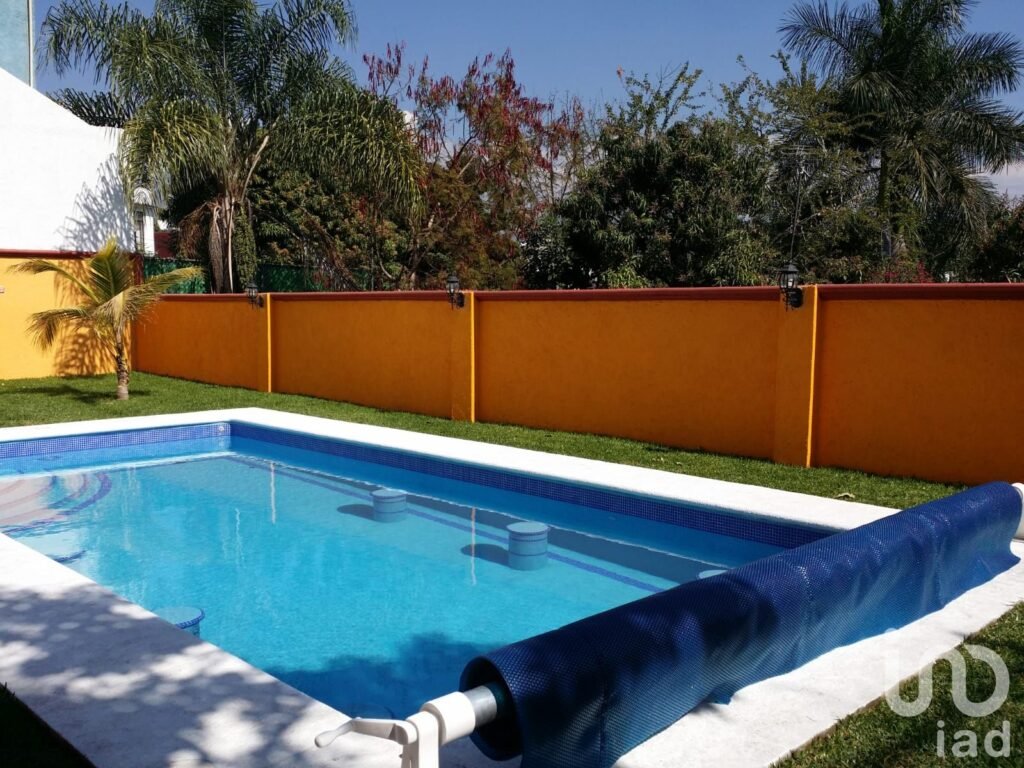 CUARTO EN RENTA EN LAS AGUILAS