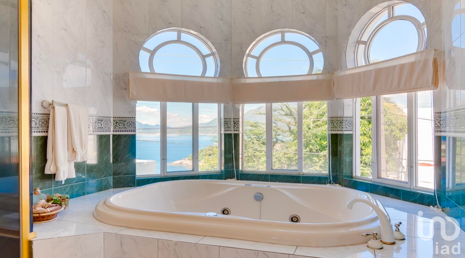 vive la vida en el paraiso casa espectacular en manzanillo con vistas impresionantes al mar