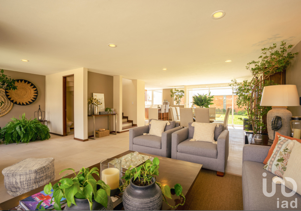 Casa en Calimaya con Jardín y Amenidades a 15 min de Metepec