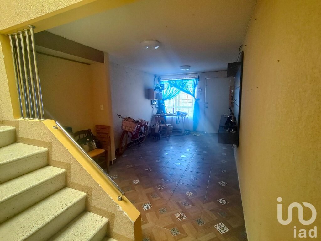 Casa semiamueblada en renta héroes Ozumbilla