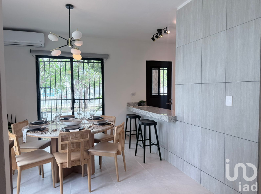 Casa Nueva en Venta 2 Plantas con Recámara en Planta Baja Fracc Las Américas Mérida, Yucatán