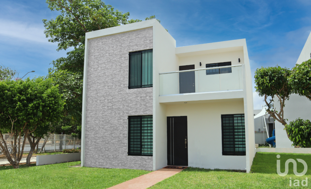 Casa Nueva en Venta 2 Plantas con Recámara en Planta Baja Fracc Las Américas Mérida, Yucatán