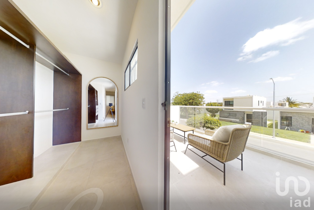 Casa Nueva en Venta 2 Plantas con Recámara en Planta Baja Fracc Las Américas Mérida, Yucatán