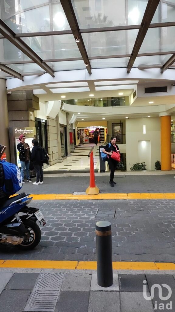 Renta de local comercial en insurgentes sur