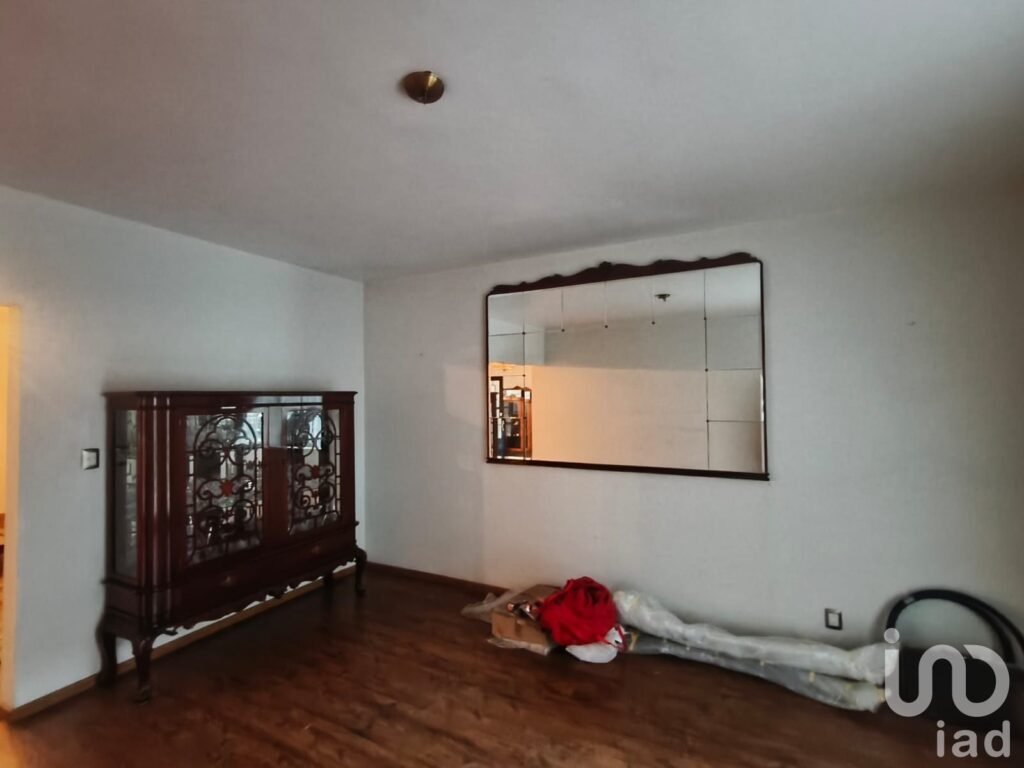 Casa en Venta ubicada en Miguel Hidalgo, Los Morales Secc. Las Palmas