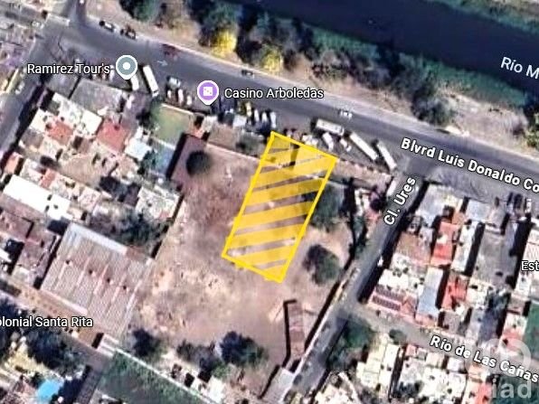 Terreno en venta, potencial comercial, zona de alto flujo, listo para desarrollar, 1,104 m2.