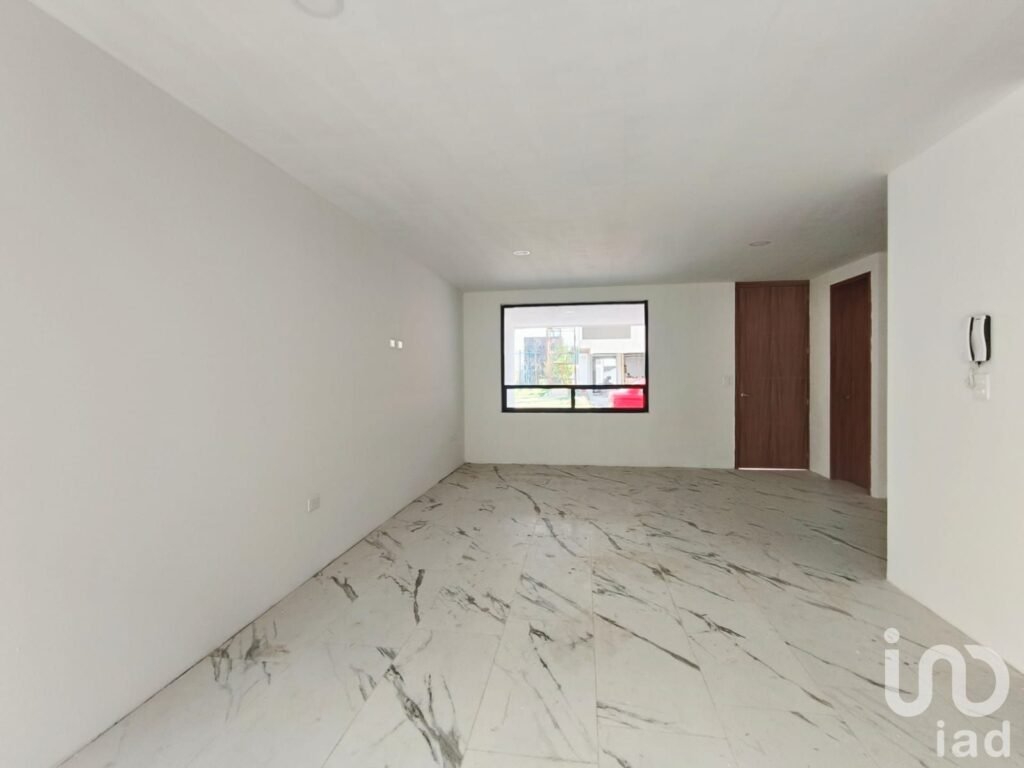 Casa en venta frente a Plaza San Diego, San Pedro Cholula, a unos minutos de UDLAP y UVM