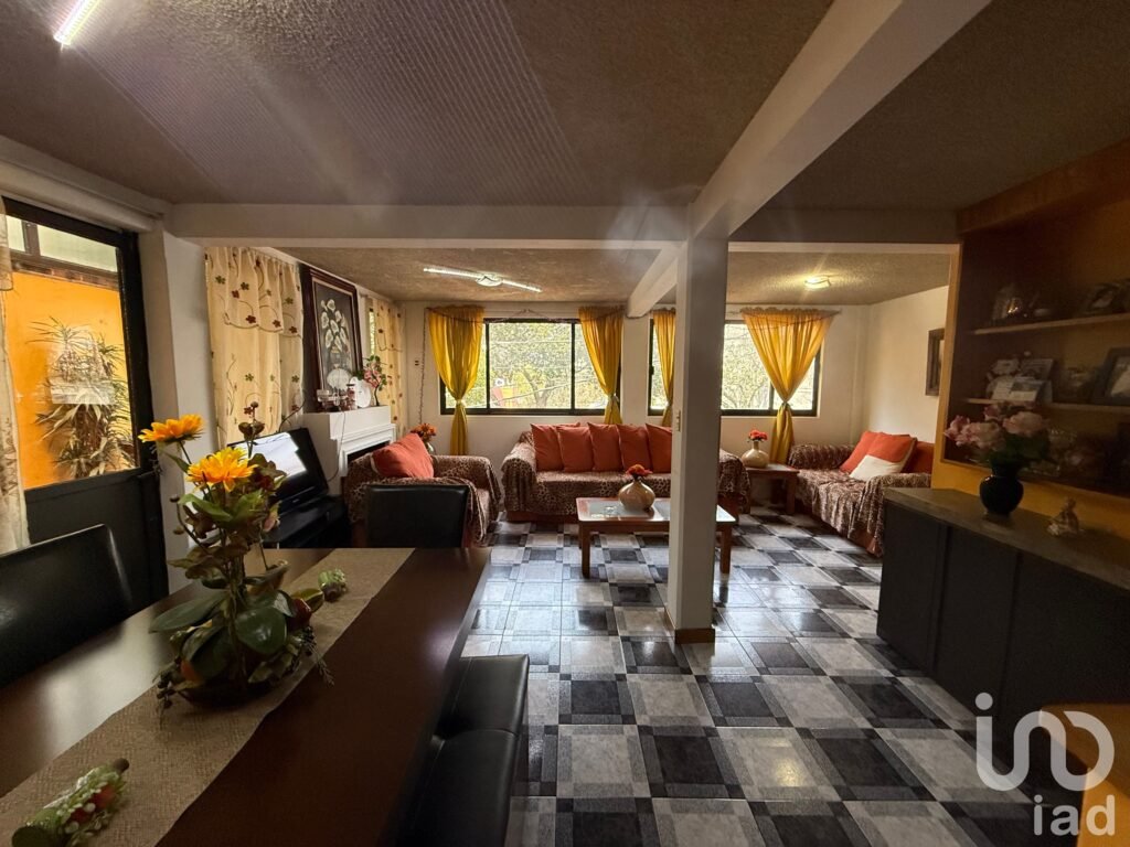 CASA EN VENTA COLONIA MIGUEL HIDALGO 4TA SECCIÓN