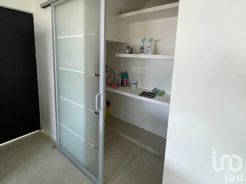 HERMOSA CASA EN RENTA EN PRIVADA CHOLUL, YUCATAN