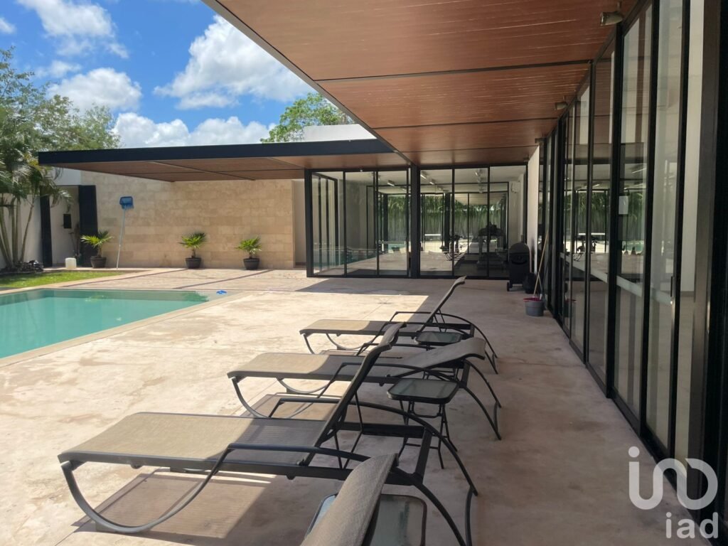 AMPLIO TERRENO EN PRIVADA CHAAC, CHABLEKAL, MERIDA