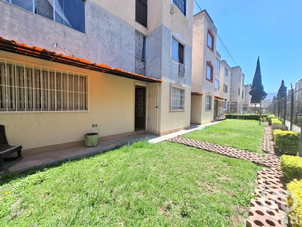 DEPARTAMENTO AMPLIO EN RENTA COACALCO DE BERRIOZABAL