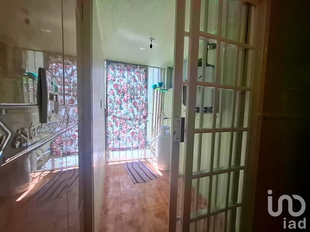 DEPARTAMENTO AMPLIO EN RENTA COACALCO DE BERRIOZABAL