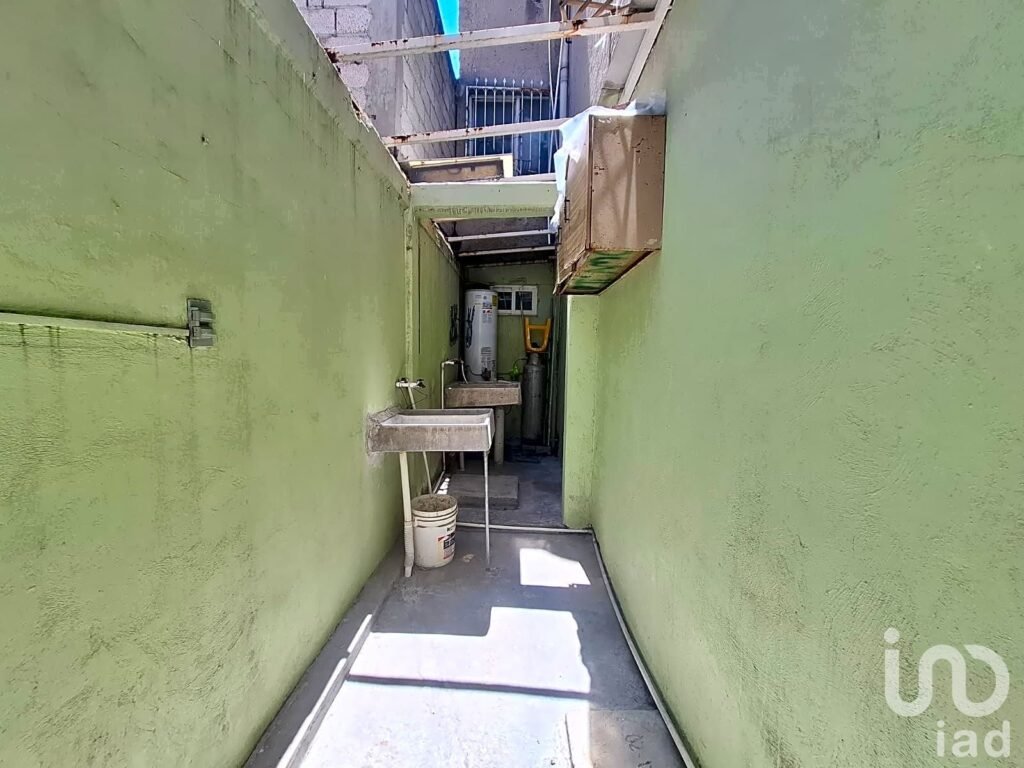 DEPARTAMENTO AMPLIO EN RENTA COACALCO DE BERRIOZABAL