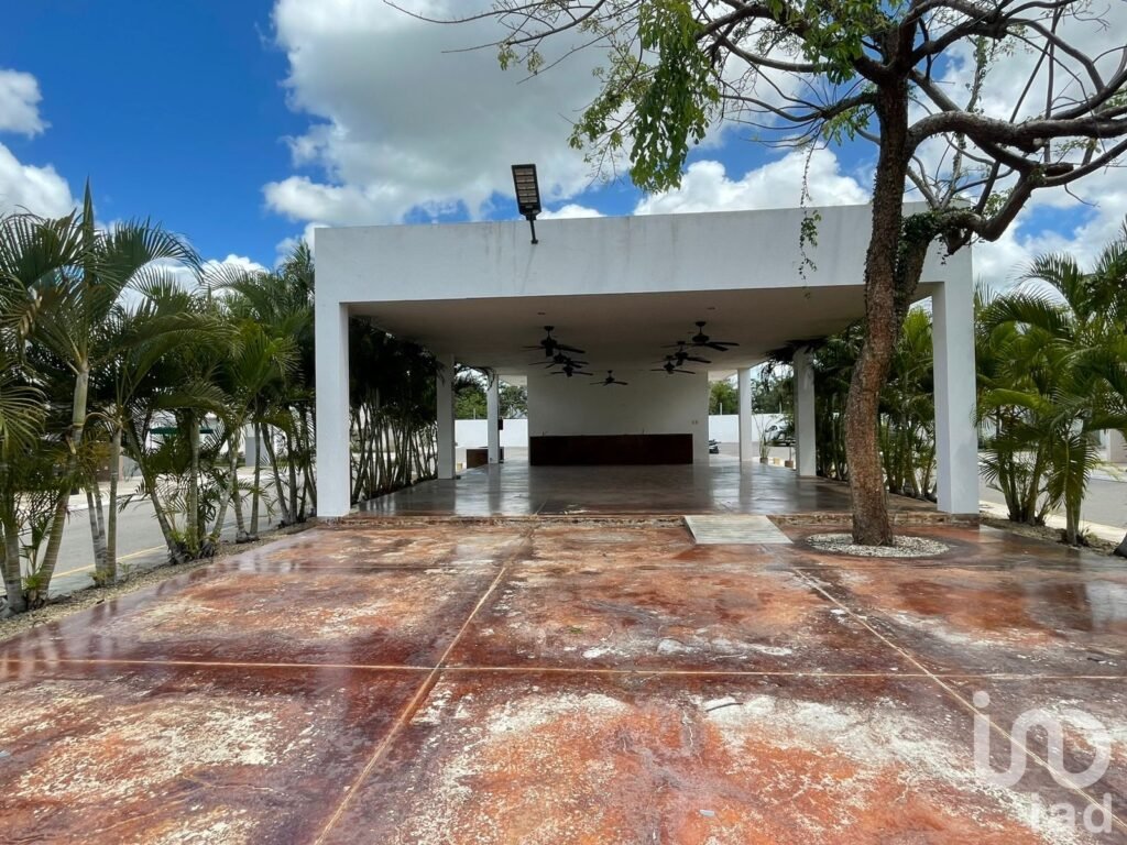HERMOSA CASA EN VENTA SALOMEA PRIVADA, CHOLUL, MERIDA