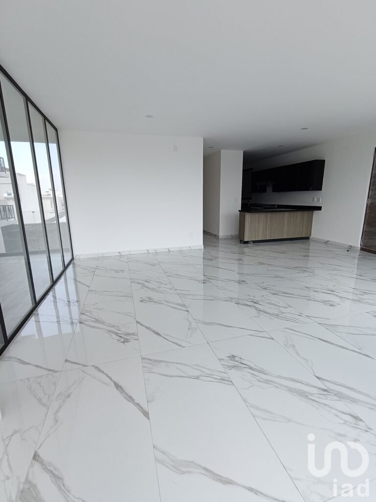 RENTA DE DEPARTAMENTO EN JURIQUILLA CON AMENIDADES