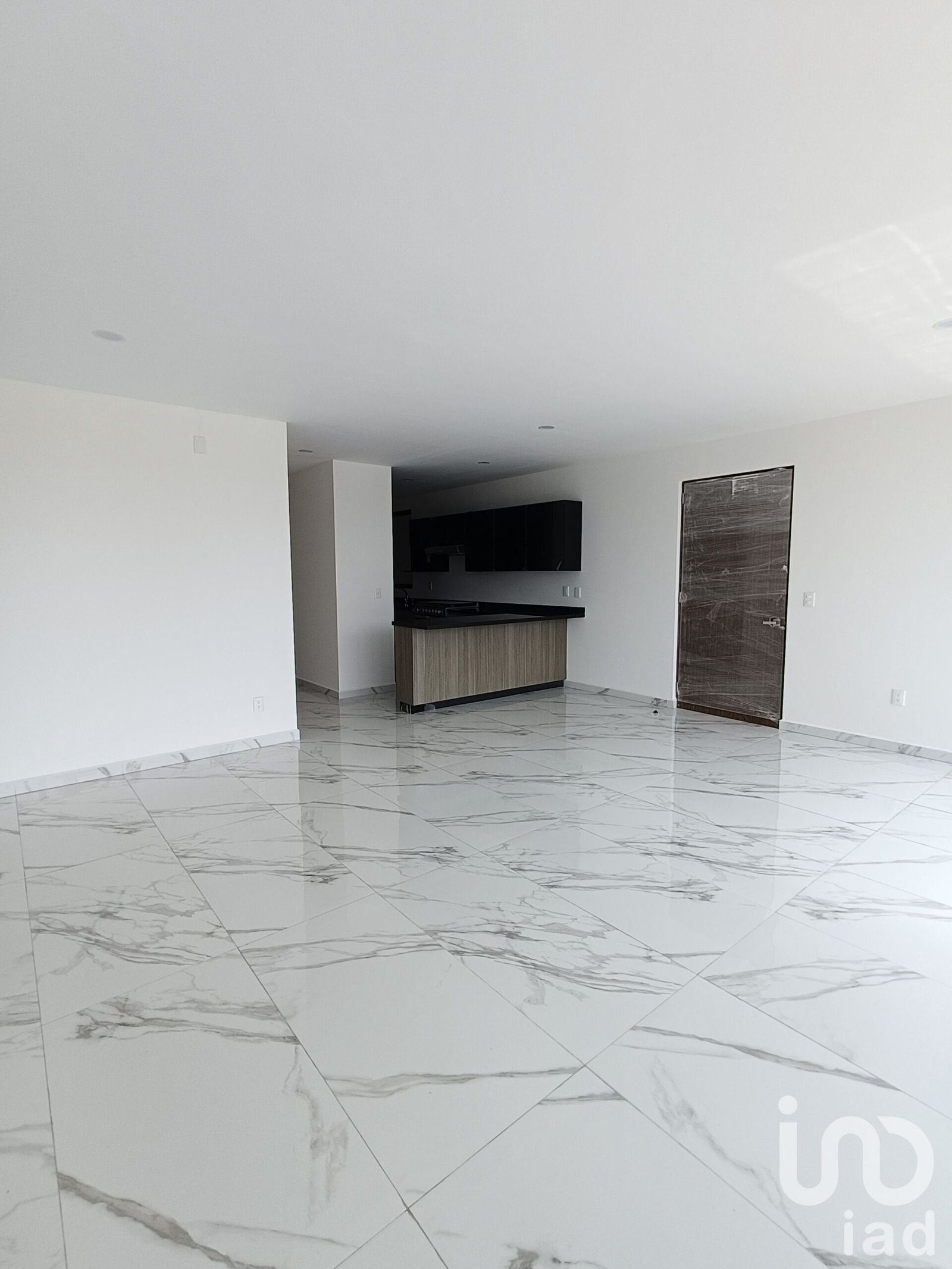 RENTA DE DEPARTAMENTO EN JURIQUILLA CON AMENIDADES