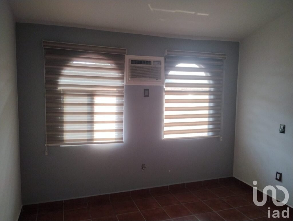 CUERNAVACA CASA FRACCIONAMIENTO BURGOS