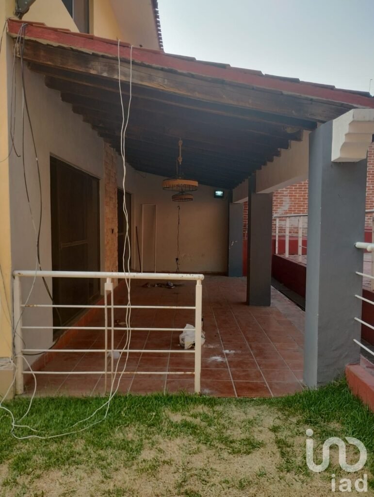 CUERNAVACA CASA FRACCIONAMIENTO BURGOS