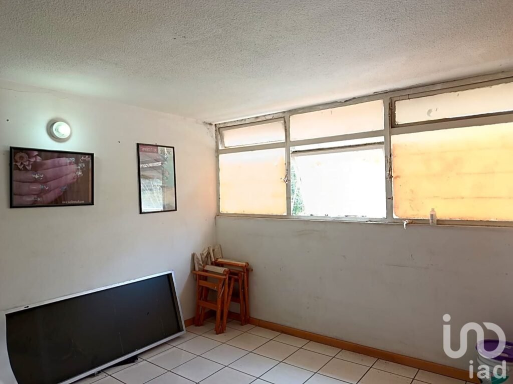 Locales comerciales en renta sobre Blvd. García de León – Excelente ubicación