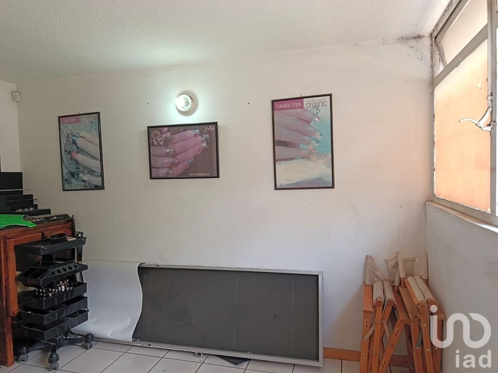 Locales comerciales en renta sobre Blvd. García de León – Excelente ubicación