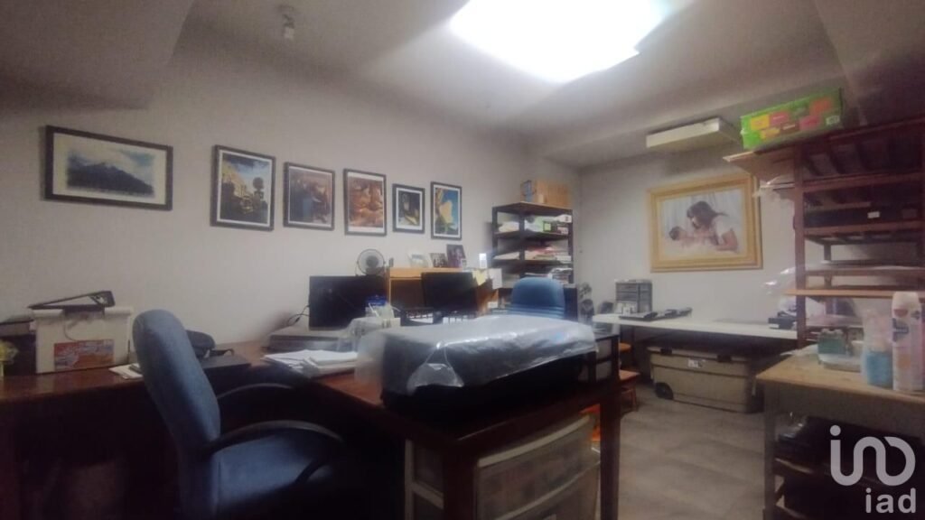 Se renta LOCAL en Av. Revolución