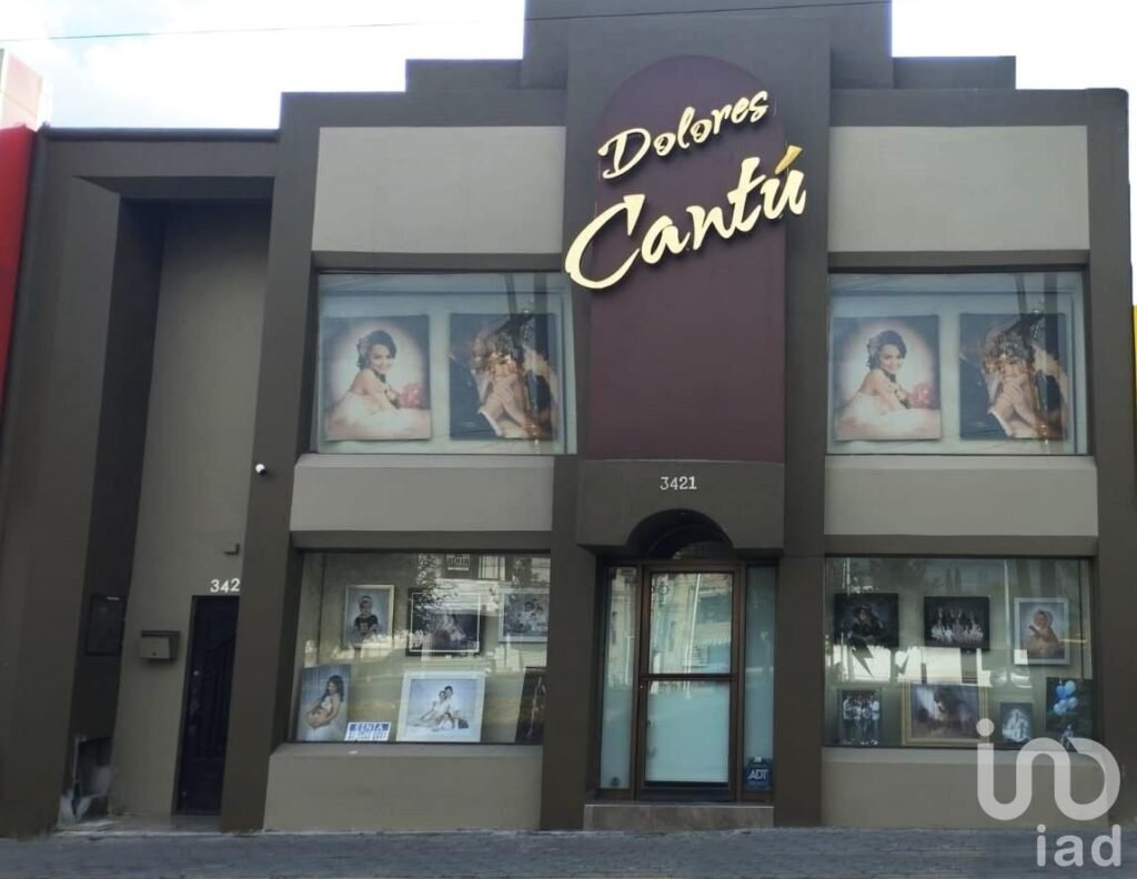 Se renta LOCAL en Av. Revolución