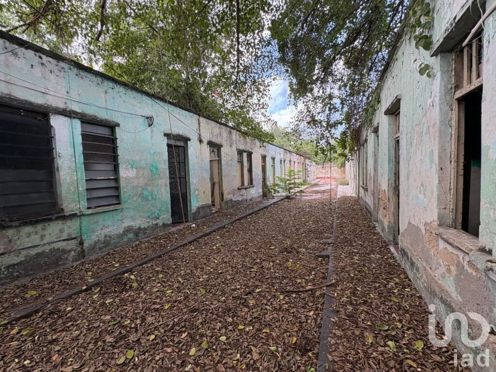 Propiedad en el Centro, Ideal para Inversionistas,