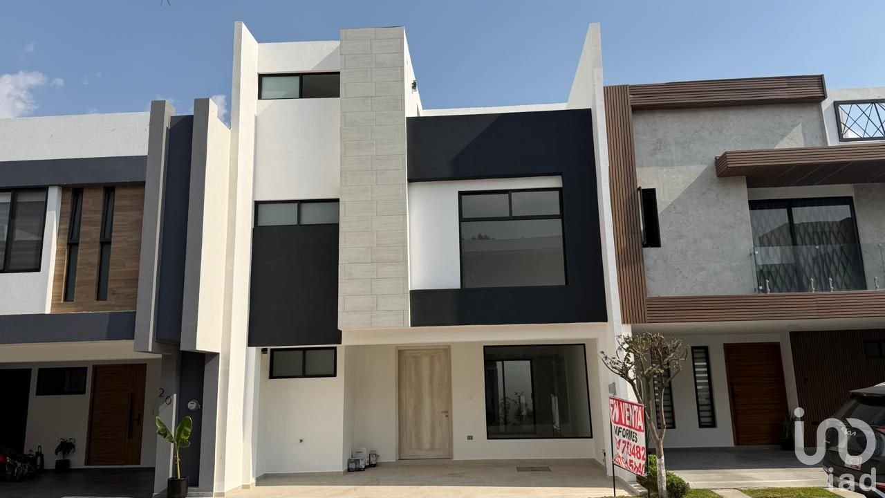 CASA NUEVE EN BELLO ORIZONTE